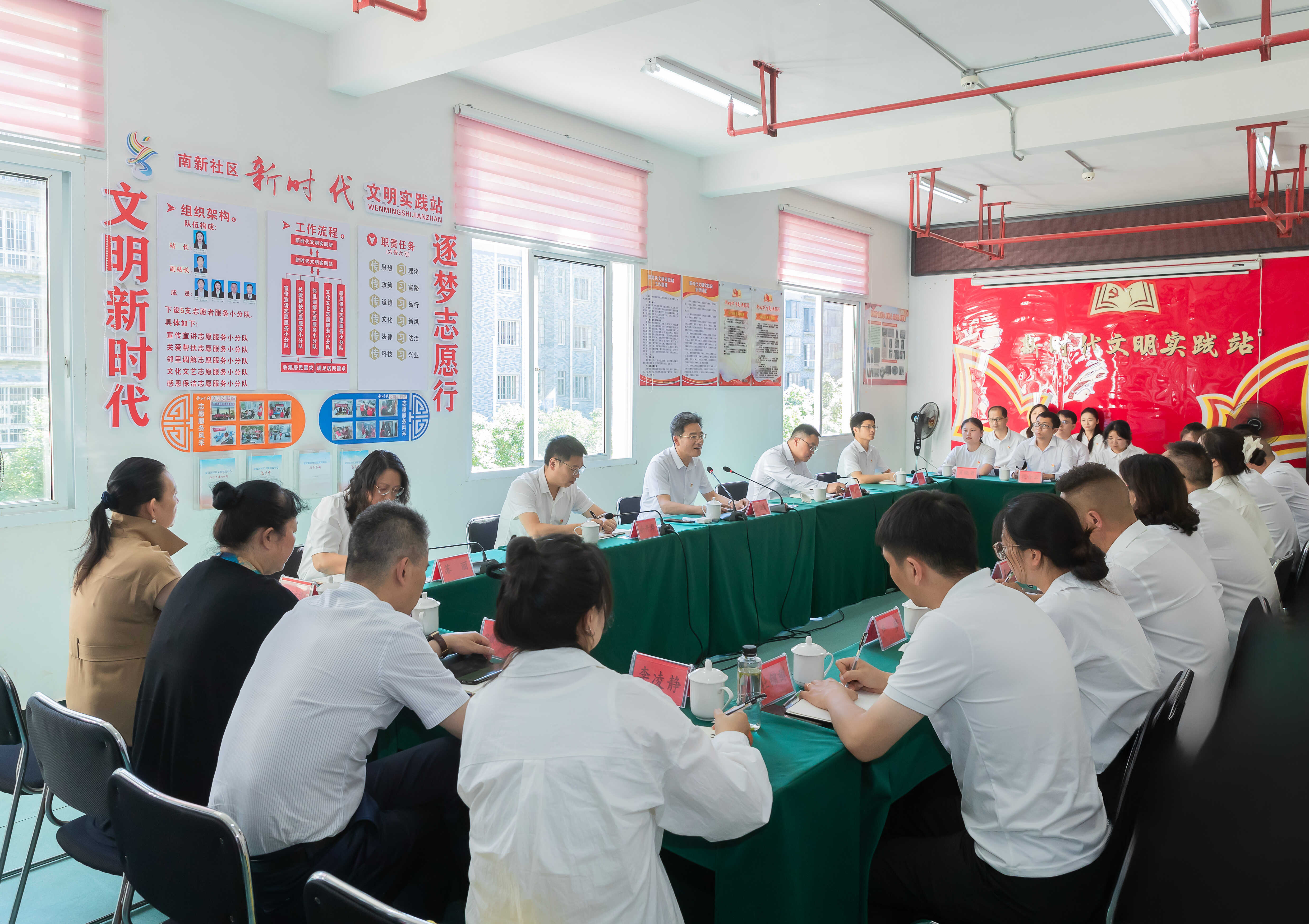 尹恒斌到基层党建联系点讲授专题党课